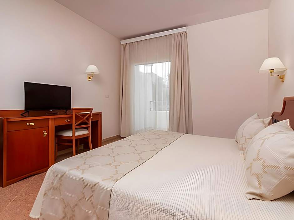 HC Hotel Magec