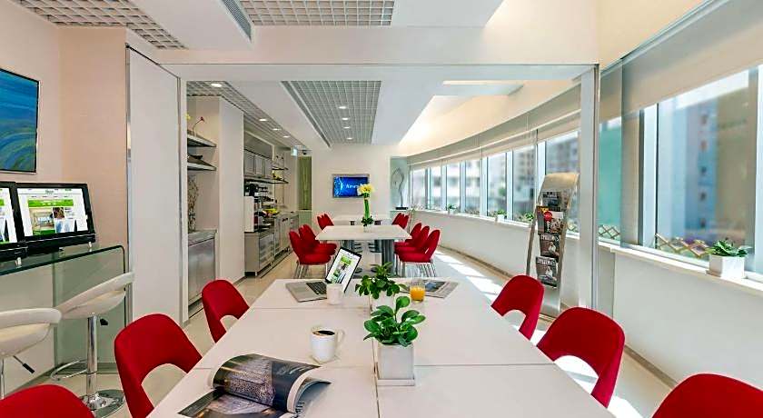 Iclub Wan Chai Hotel