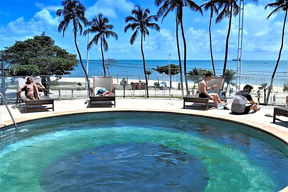 Seaflats Iracema Residence