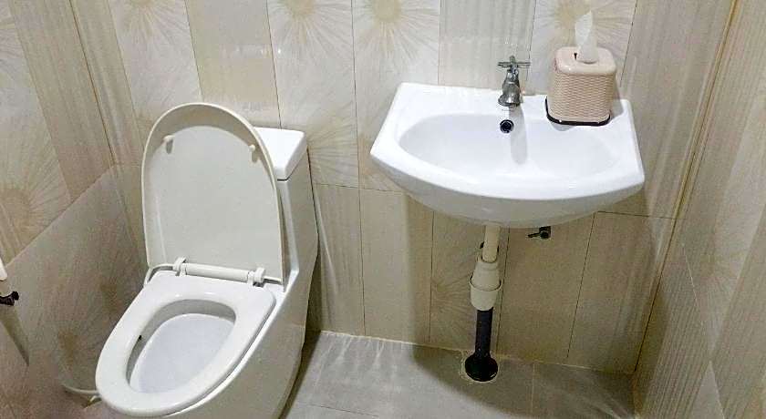 Urbanview Botania Meeting Point Batam by RedDoorz