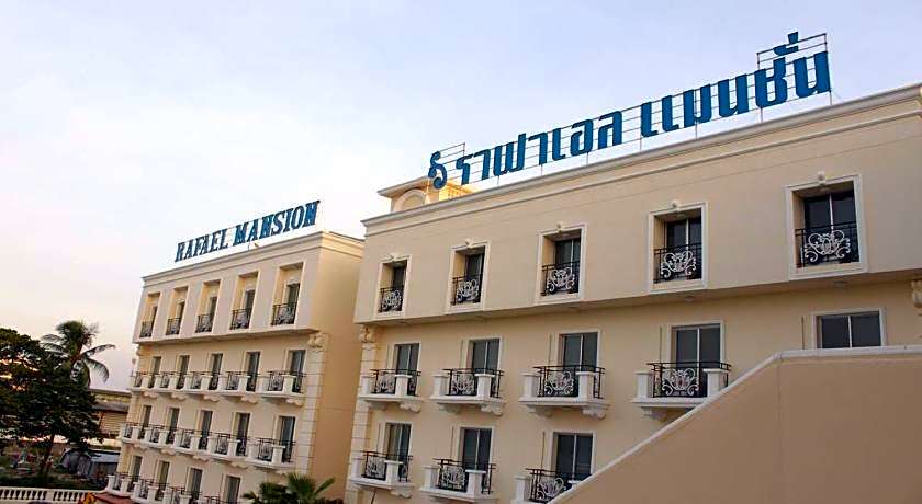 Rafael Mansion Bangkok Airport
