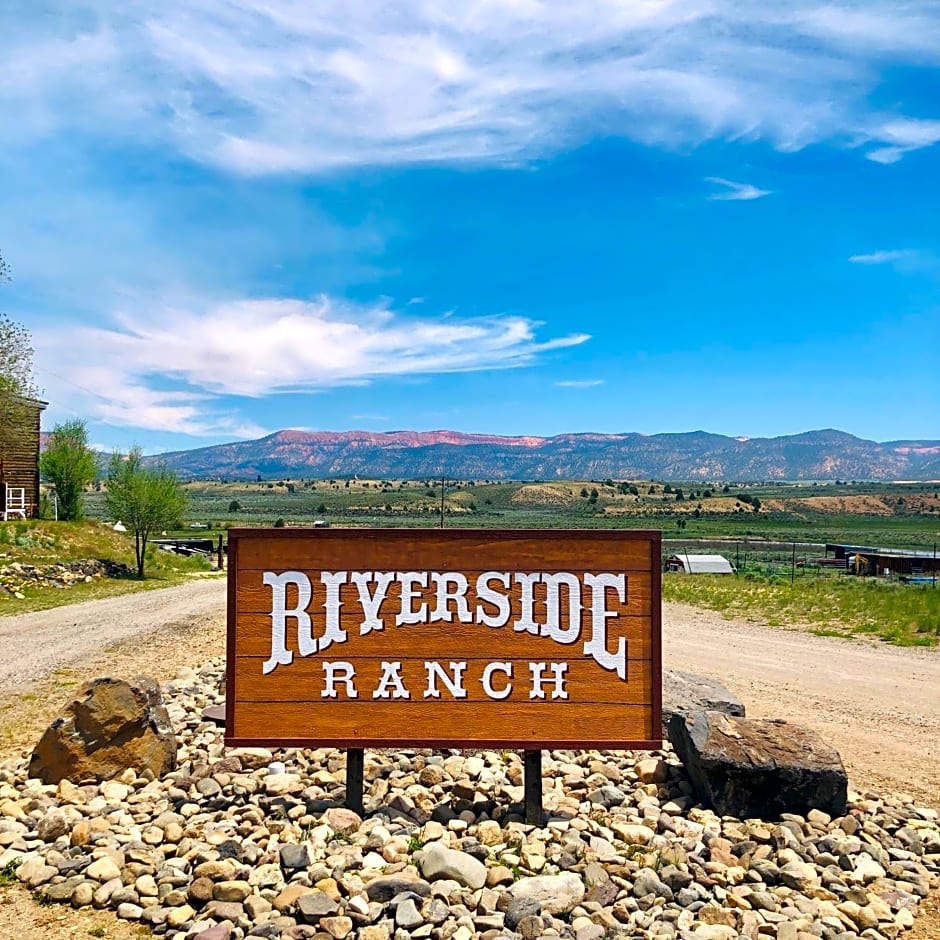 The Riverside Ranch Motel and RV Park