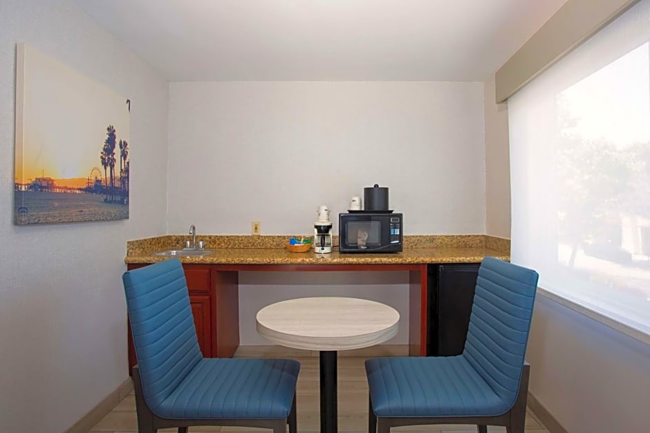 SureStay Hotel by Best Western Santa Monica