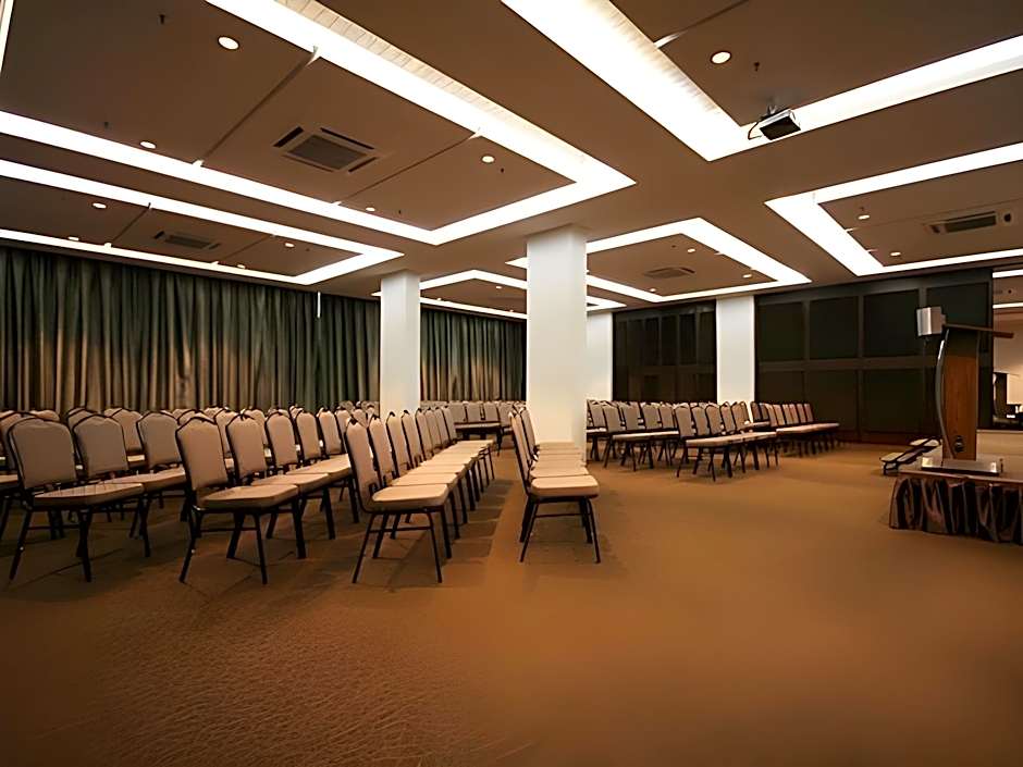 Aroma Hotel