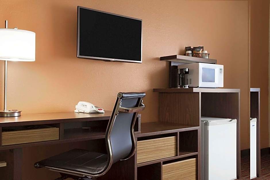 Super 8 by Wyndham Marion