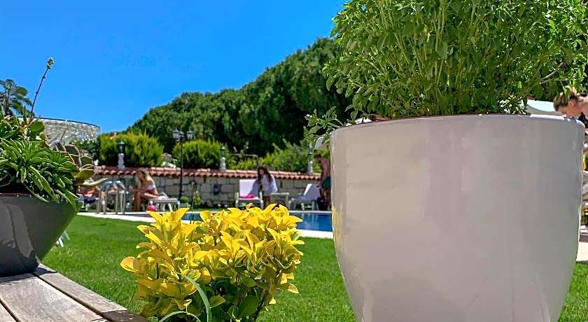 Salbakos Herakleia Boutique Hotel