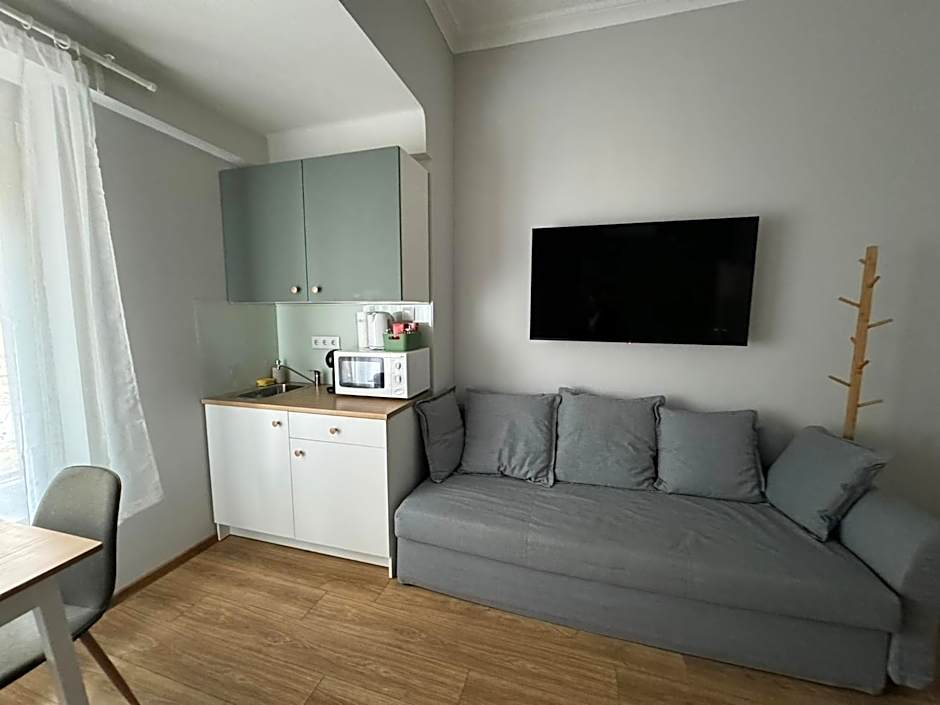 Kastélykert Vendégház Tata