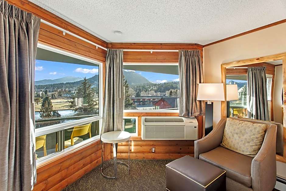 Discovery Lodge