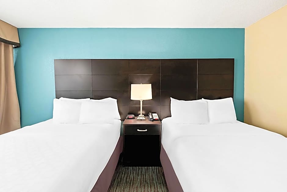 Quality Inn Dayton Airport