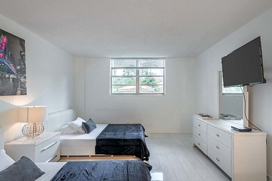 Sunny Isles Ocean Reserve Superb Condo Apartments