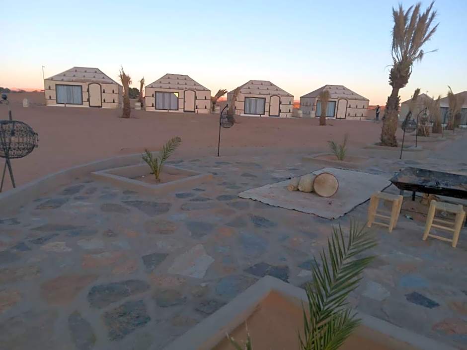 The Luxury ERG Safari Camp