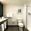 Four Points by Sheraton Raleigh Arena