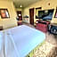 Cobblestone Inn & Suites - Clintonville