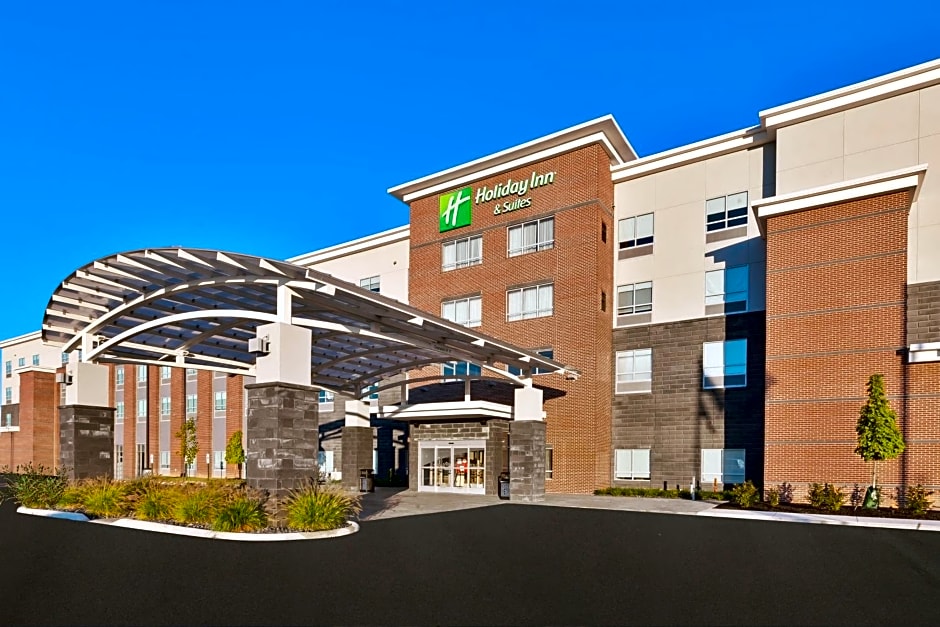 Holiday Inn & Suites - Toledo Southwest - Perrysburg