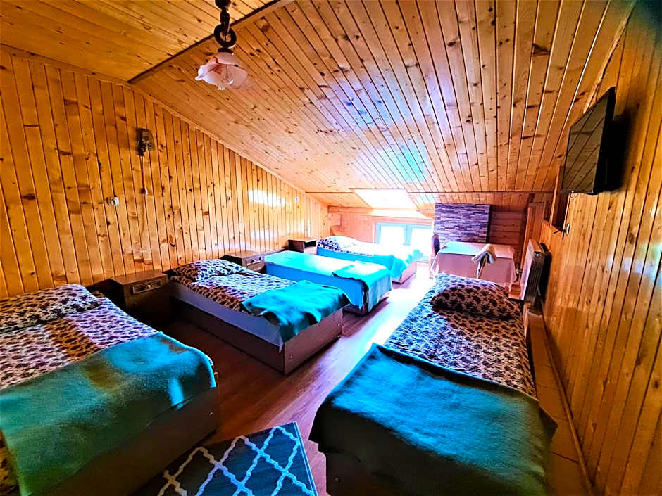 "Harnaś" Ząb-Bustryk