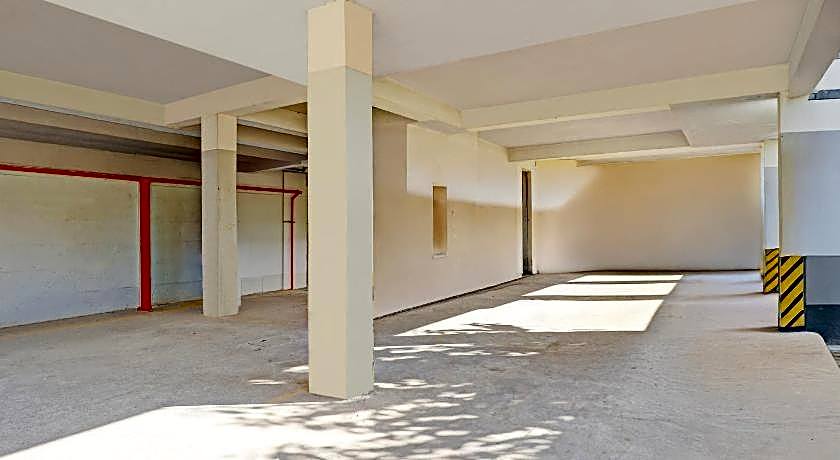 Apartment JLS Gruha By OYO Rooms – Chennai, IL