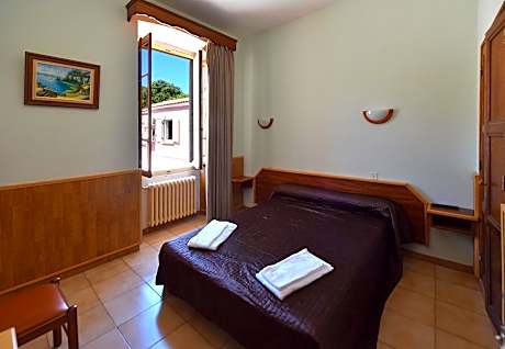 Superior Double Room with Garden View