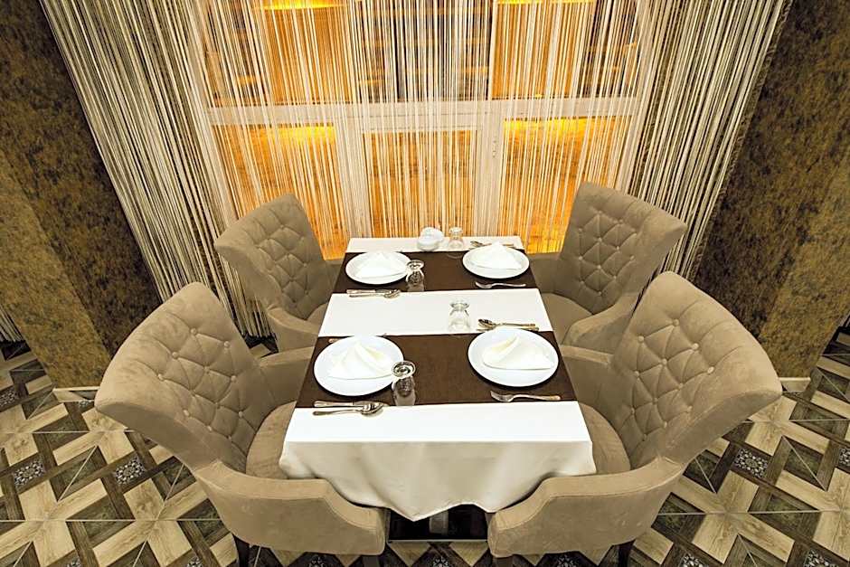 Kars-i Si̇ri̇n Otel