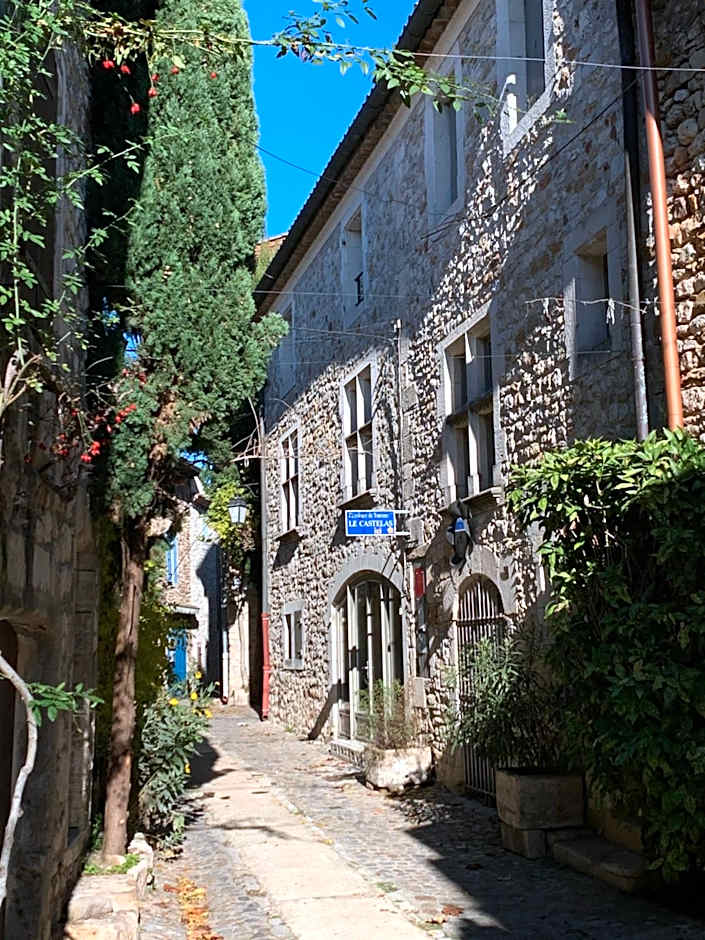 Le Castélas