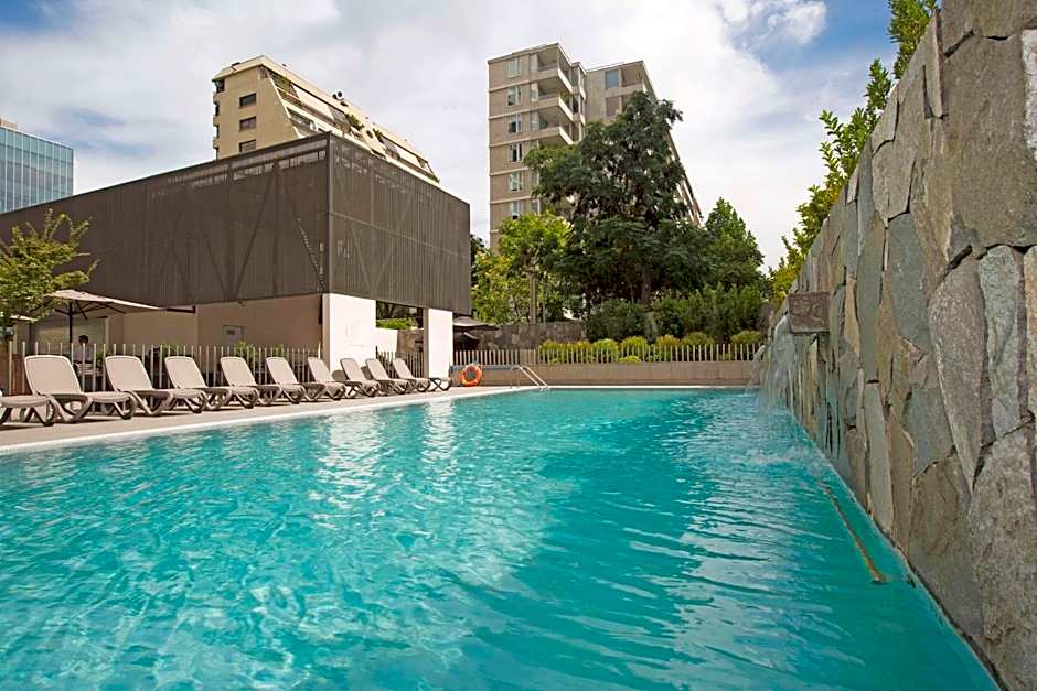 DoubleTree by Hilton Santiago Kennedy
