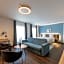 Hotel Harmony