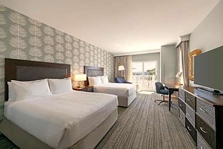 Queen Room with Two Queen Beds and Partial Marina View