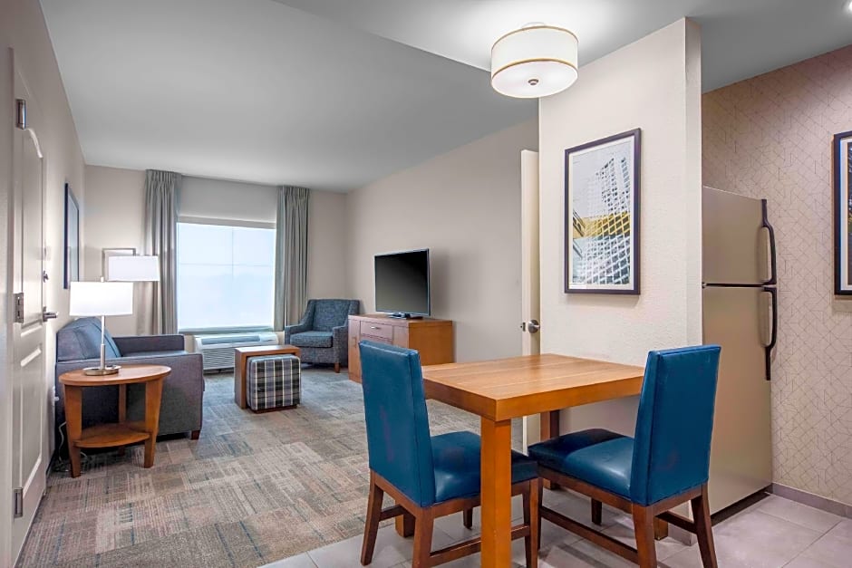 Photo 1 of 6 of Premium 1 Bedroom 1 King Bed Suite, Hearing/Mobility Accessible