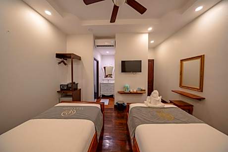 Twin Room with Lake View