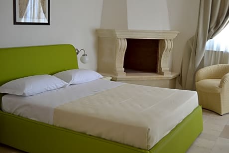 Double or twin superior