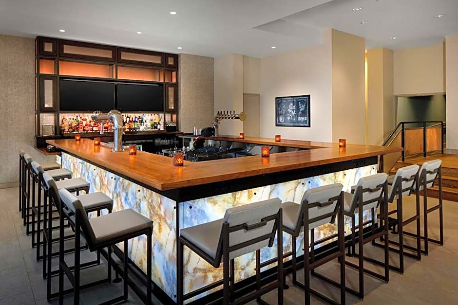 DoubleTree by Hilton Manchester Downtown