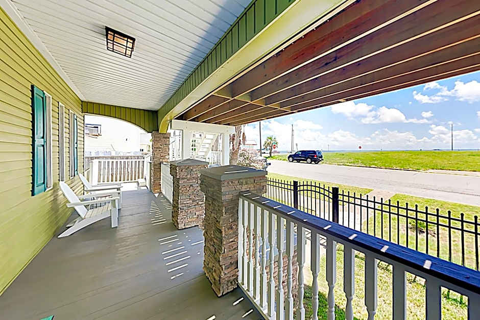 Craftsman on Seawall