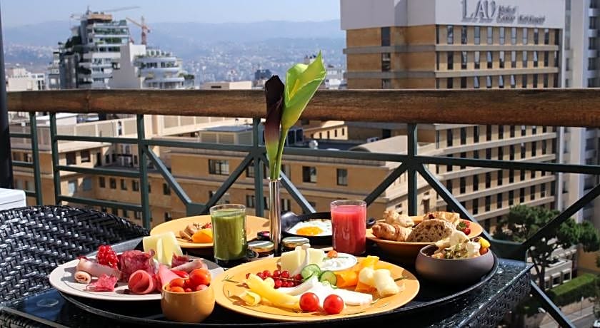 ParkTower Suites