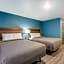 WoodSpring Suites Detroit Farmington Hills