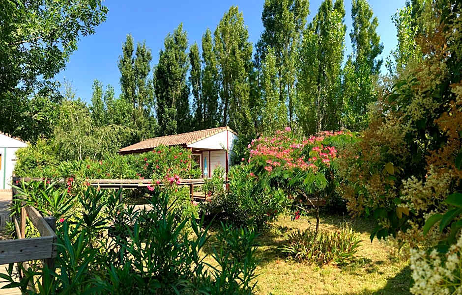 Bungalows & Rooms - Gît'Ôstal