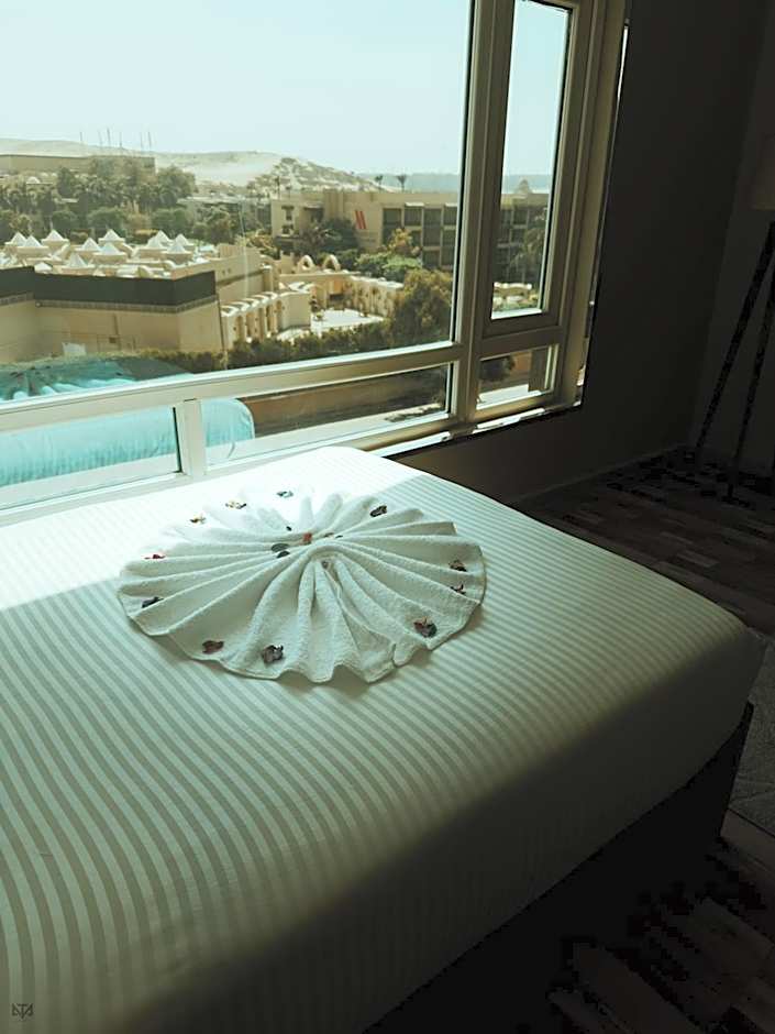 Turquoise Pyramids & Grand Egyptian museum view Hotel