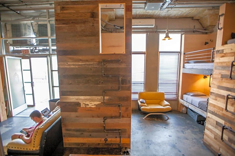 PodShare Hollywood