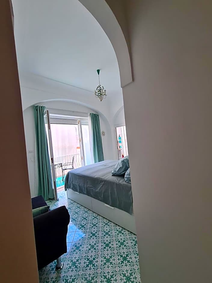 Casa Leucosia Suites