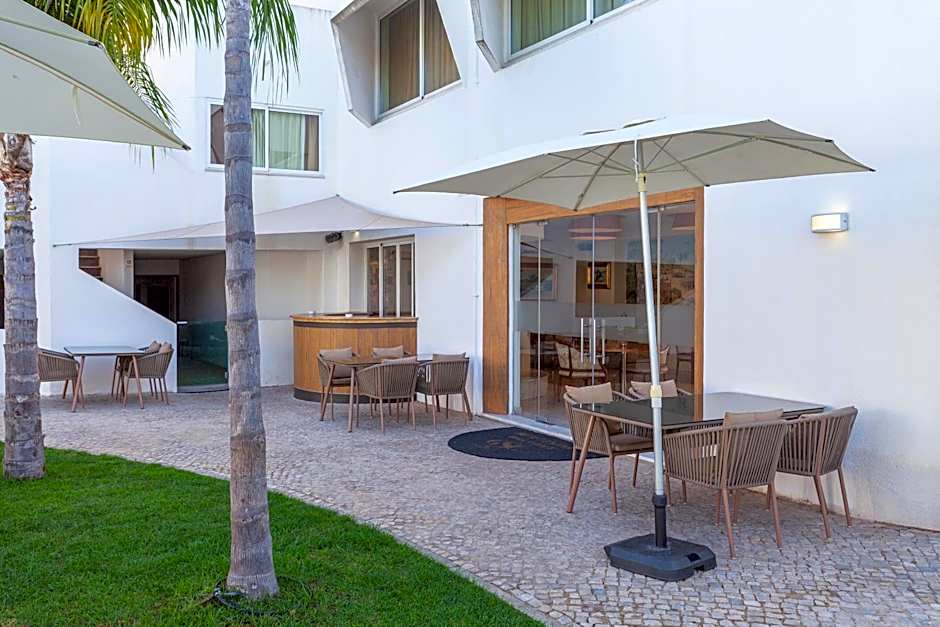 Lagoa Hotel