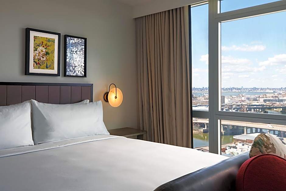 Renaissance New York Flushing Hotel at Tangram