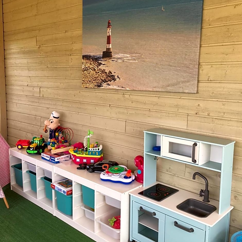 DOMKI LAURA sauna & gorąca balia