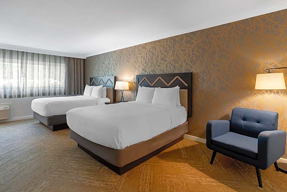 Best Western Plus Inn At The Vines