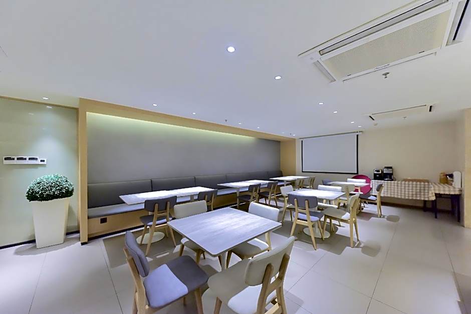 Ji Hotel Guangzhou North Tianhe Road