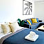 Aqualine Apartments On The Broadwater