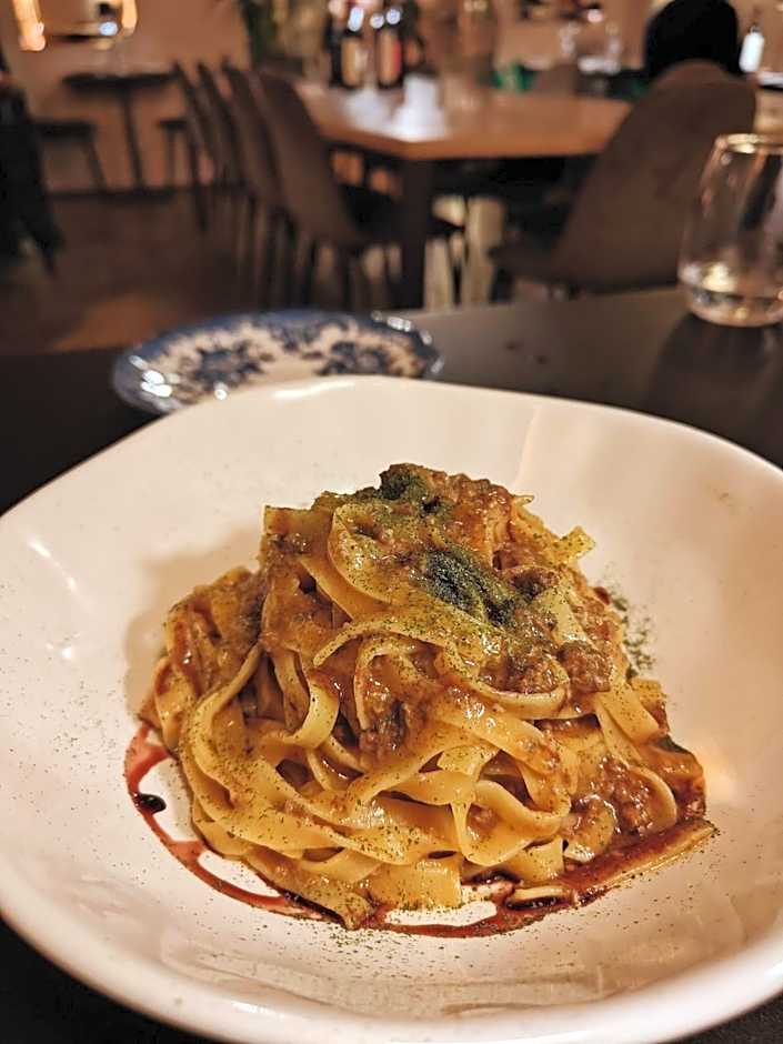 Dandelion Como Suites & Park