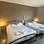 L'Excess Hotel