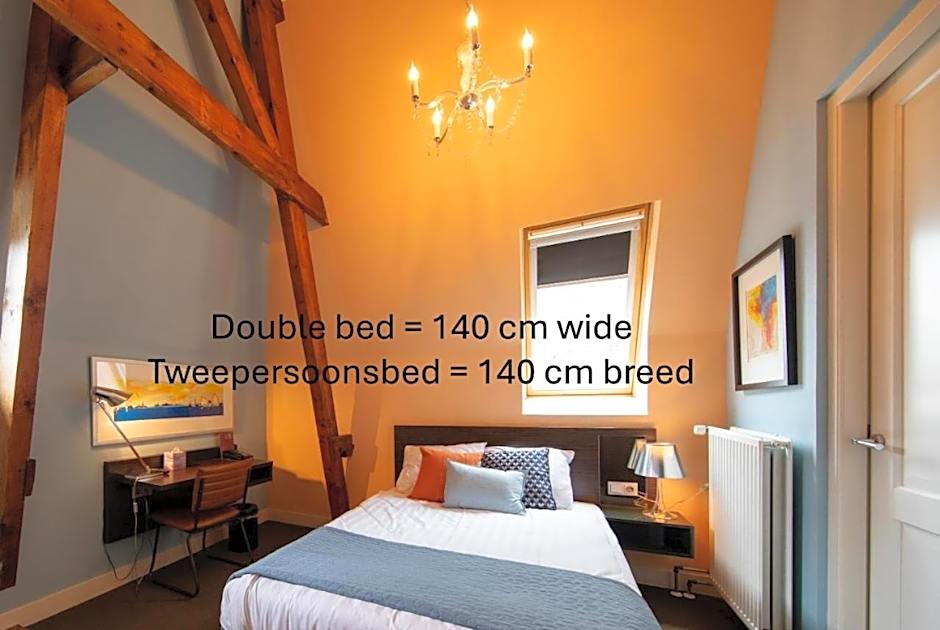 Hotel De Villa