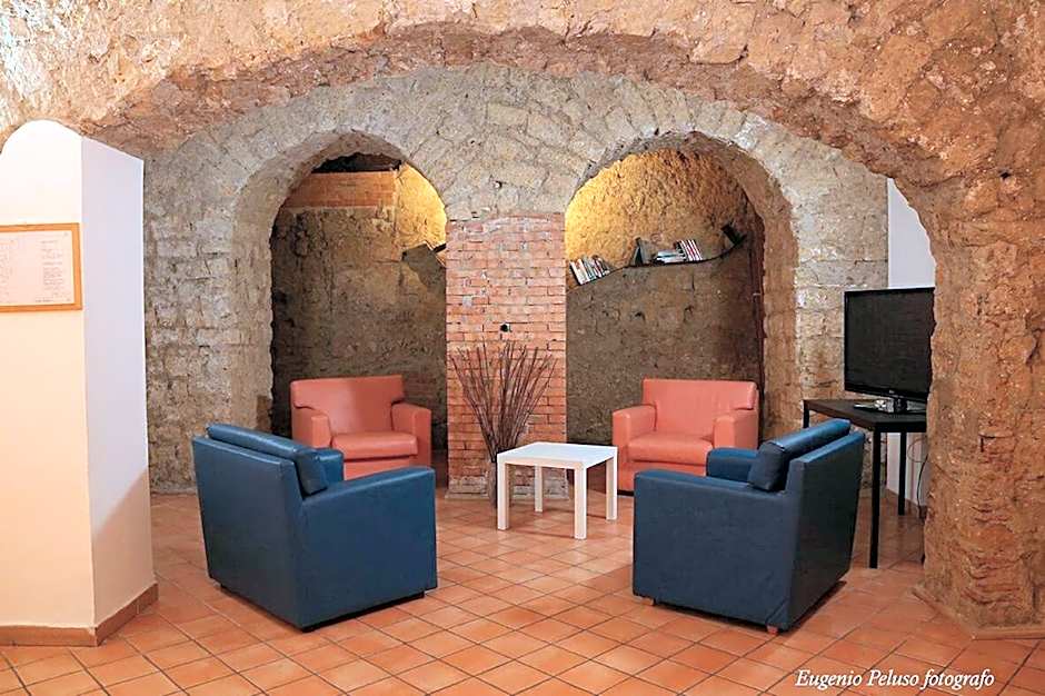 Caravaggio Hotel