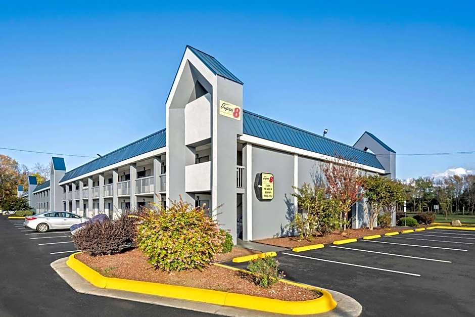 Super 8 by Wyndham Garysburg/Roanoke Rapids