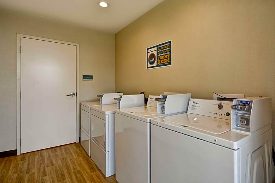 Home2 Suites by Hilton Dallas Downtown at Baylor Scott & White