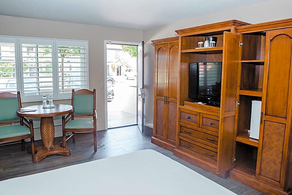 Casa Ojai Inn